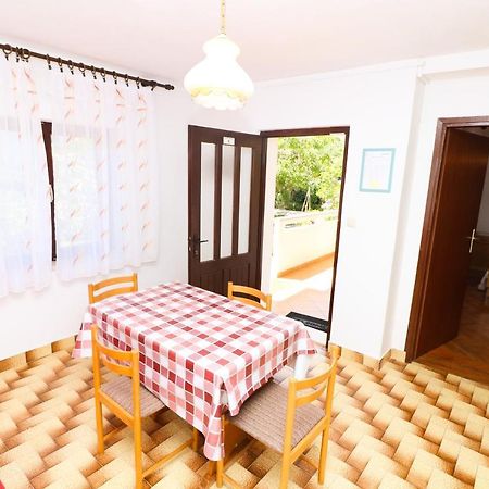 Apartment Beti With Balcony Baška Zewnętrze zdjęcie