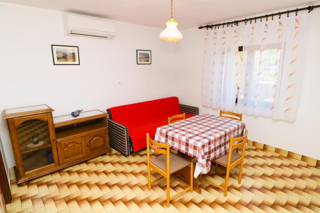 Apartment Beti With Balcony Baška Zewnętrze zdjęcie